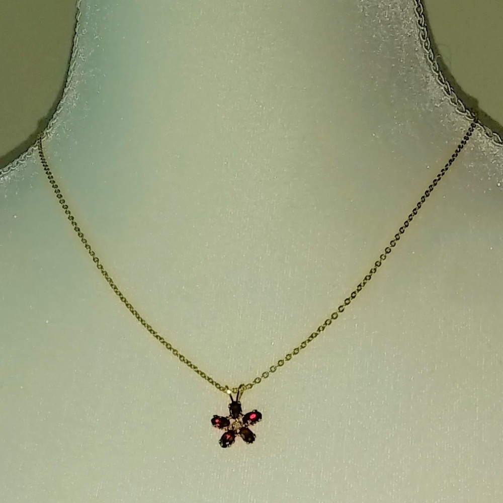 17" Long Vintage Costume Rhinestones Necklace